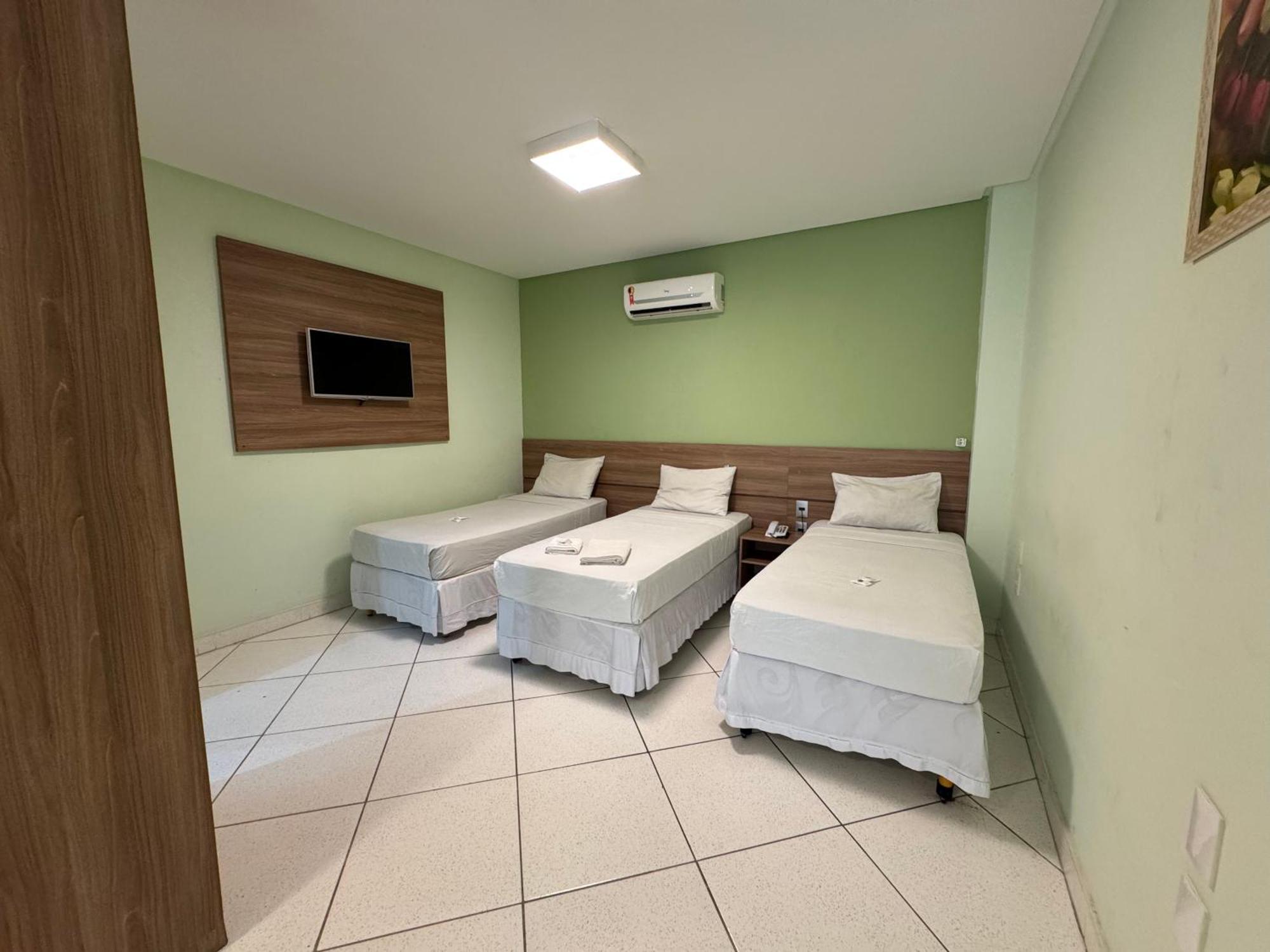 Domus Hotel Cidade Nobre Ипатинга Екстериор снимка