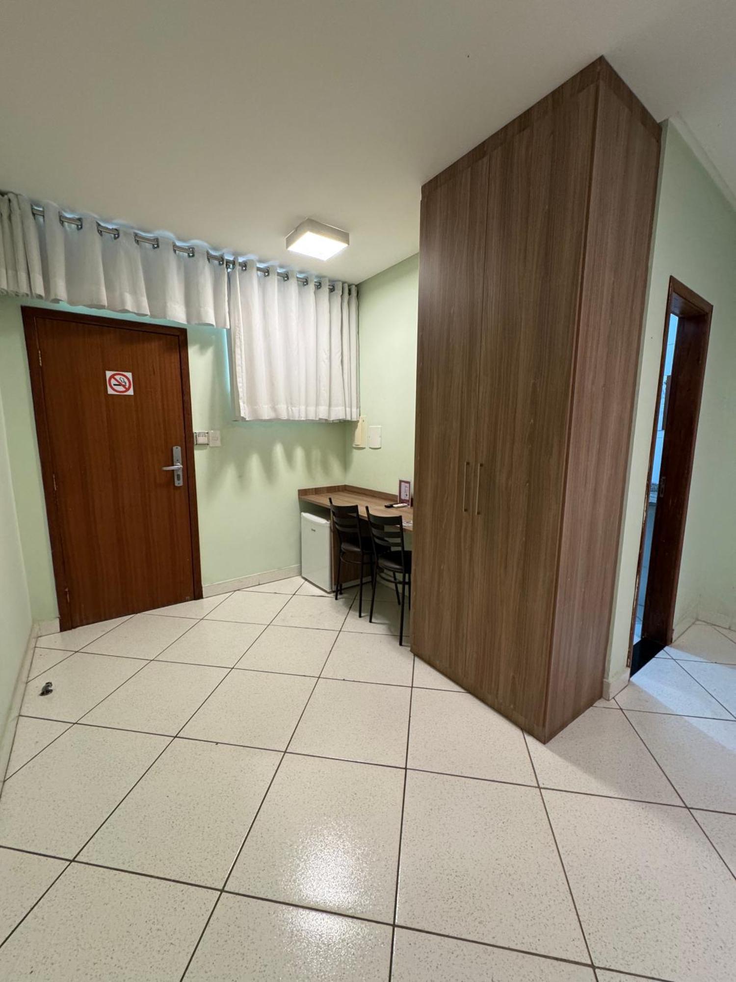 Domus Hotel Cidade Nobre Ипатинга Екстериор снимка