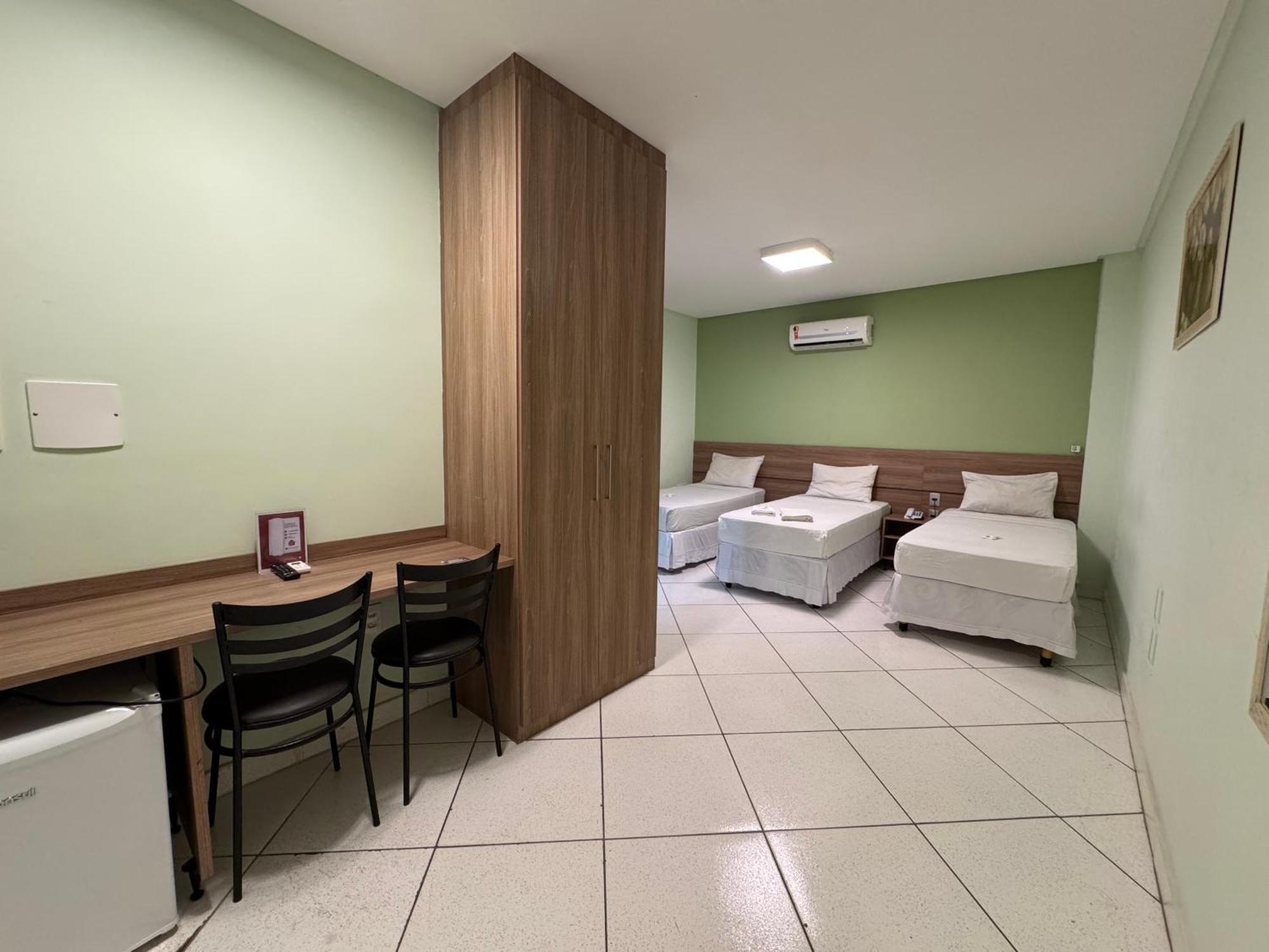 Domus Hotel Cidade Nobre Ипатинга Екстериор снимка