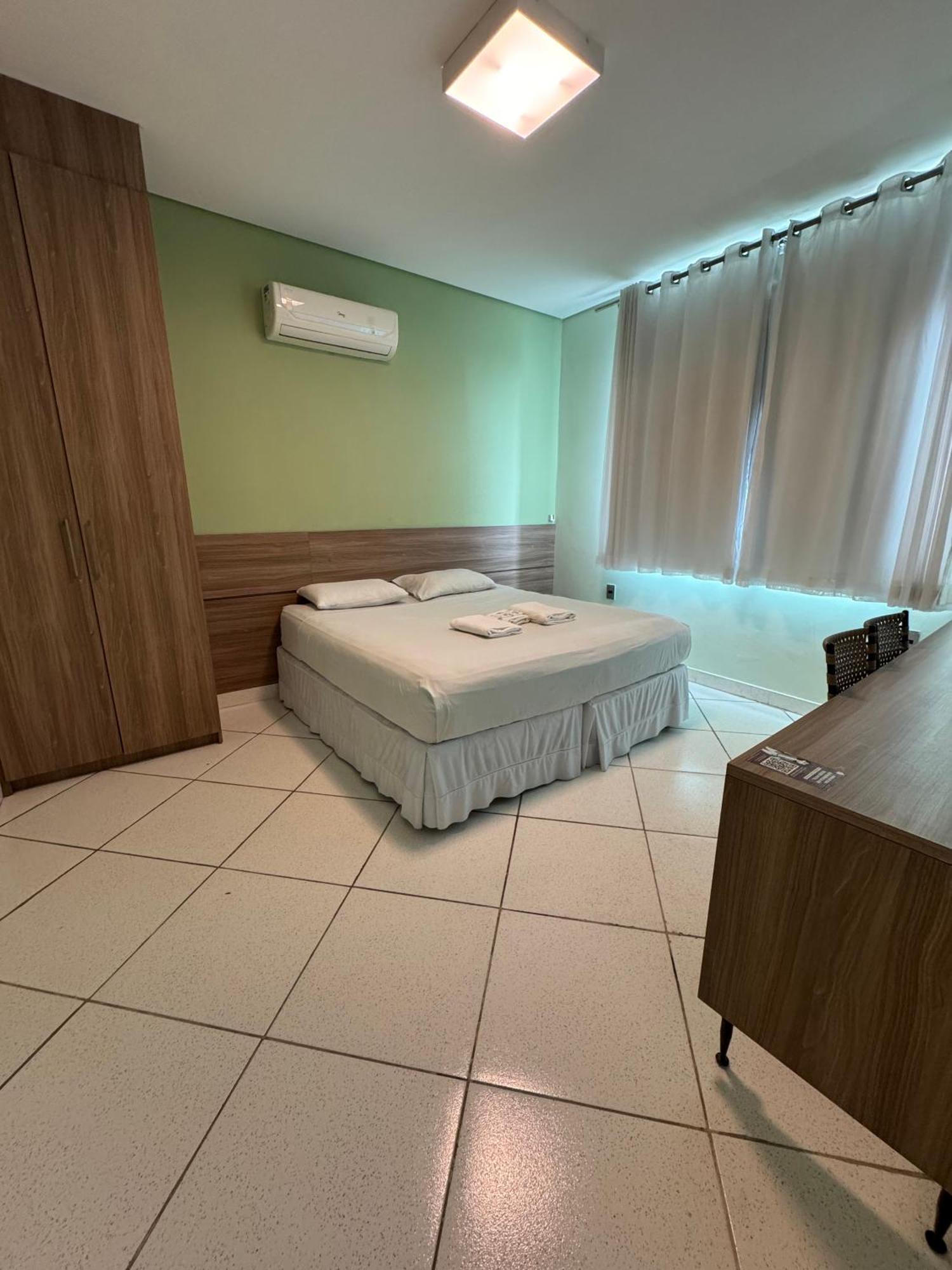 Domus Hotel Cidade Nobre Ипатинга Екстериор снимка