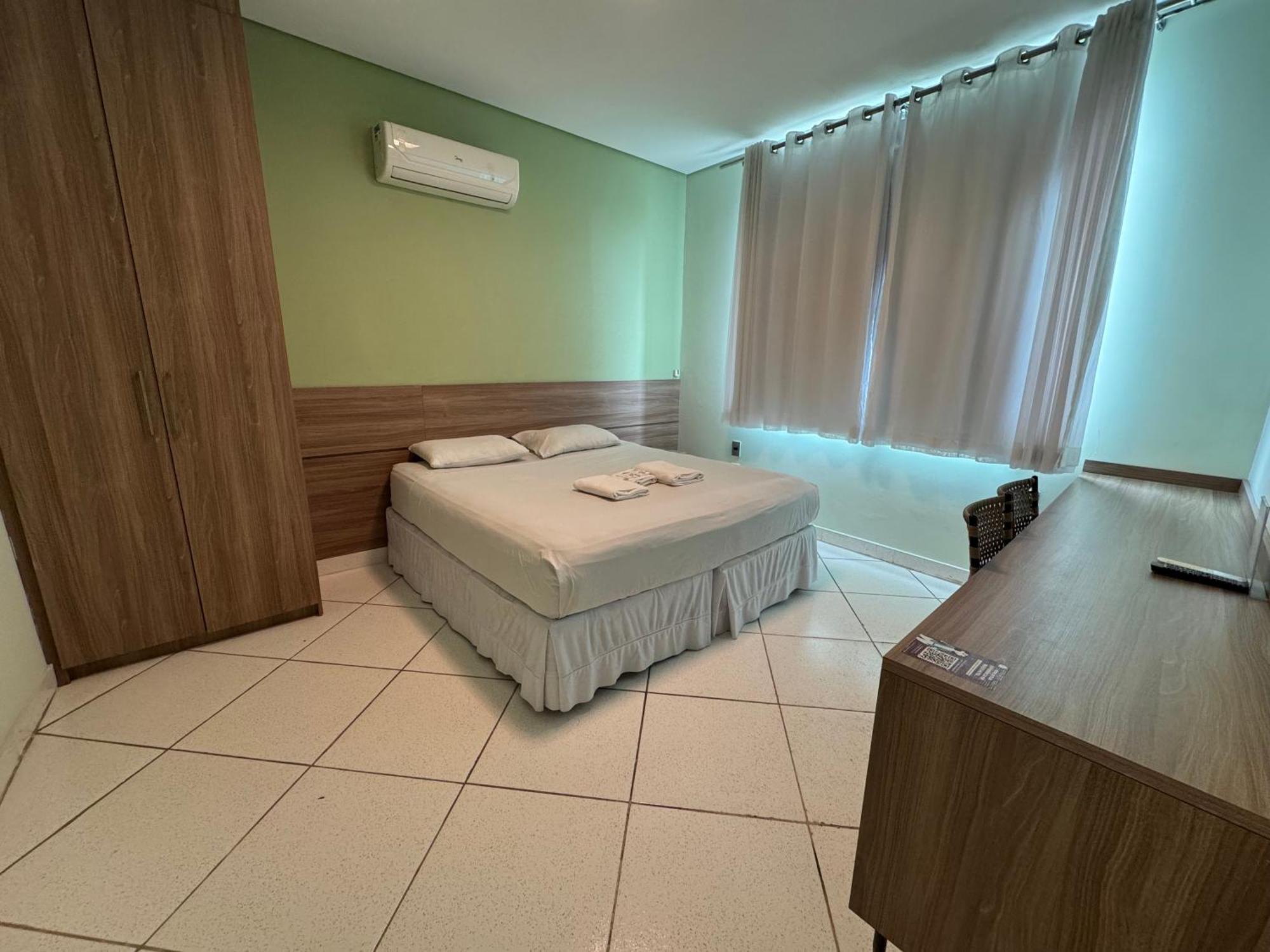 Domus Hotel Cidade Nobre Ипатинга Екстериор снимка